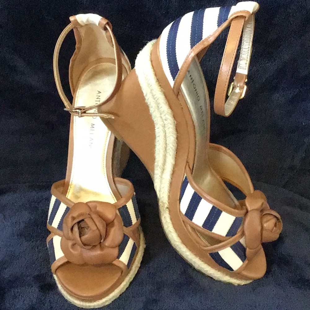 Antonio Melani wedge sandals (size 8 1|2)